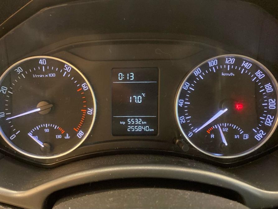 Skoda Octavia II (A5) Рестайлинг Санкт-Петербург  - изображение 16