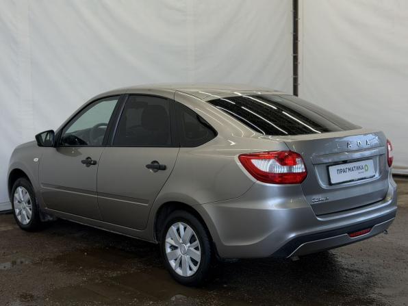 Lada (ВАЗ) Granta I Рестайлинг с пробегом 2022 года, цена 640 000 рублей, 97000 км, лифтбек, Автокод Объявления