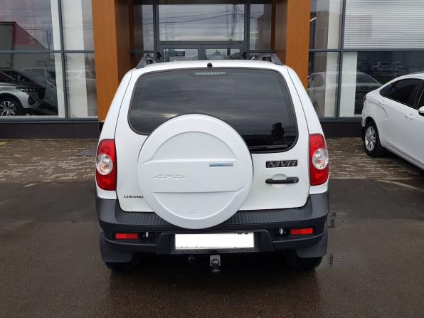 Chevrolet Niva I Рестайлинг с пробегом 2017 года, цена 730 000 рублей, 108697 км, внедорожник, Автокод Объявления
