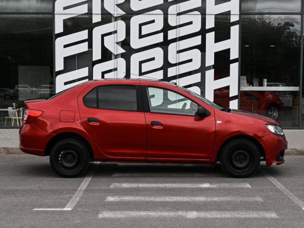 Renault Logan II с пробегом 2015 года, цена 680 000 рублей, 132944 км, седан, Автокод Объявления