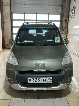Peugeot Partner II Рестайлинг с пробегом 2012 года, цена 470 000 рублей, 219000 км, минивэн, Автокод Объявления