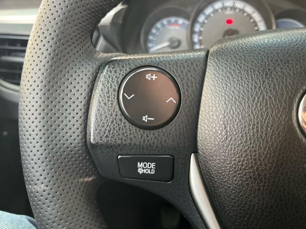Toyota Corolla XI (E160 E170 E180) с пробегом 2013 года, цена 1 399 000 рублей, 157800 км, седан, Автокод Объявления
