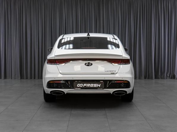 Hyundai Lafesta I с пробегом 2020 года, цена 2 149 000 рублей, 51864 км, седан, Автокод Объявления