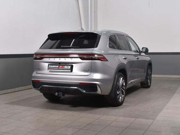 Geely Monjaro I с пробегом 2023 года, цена 3 284 995 рублей, 48698 км, внедорожник, Автокод Объявления