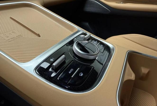 Новый Geely EX5 Гибрид 2026 года, цена 3 829 990 рублей, внедорожник, Автокод Объявления