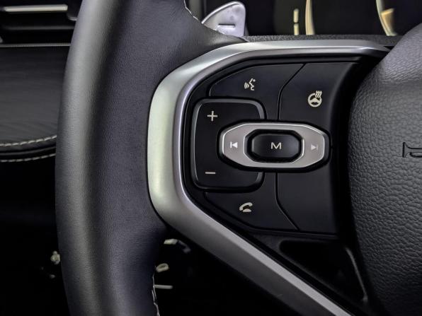 Haval Jolion I с пробегом 2023 года, цена 1 850 000 рублей, 28346 км, внедорожник, Автокод Объявления