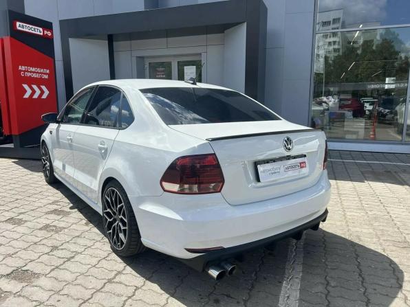 Volkswagen Polo V Рестайлинг с пробегом 2019 года, цена 1 081 200 рублей, 202342 км, седан, Автокод Объявления