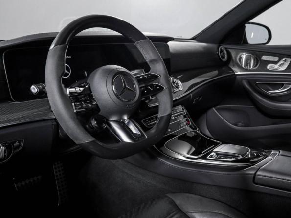 Mercedes-Benz E-Класс AMG V (W213) Рестайлинг с пробегом 2021 года, цена 7 890 000 рублей, 49049 км, седан, Автокод Объявления