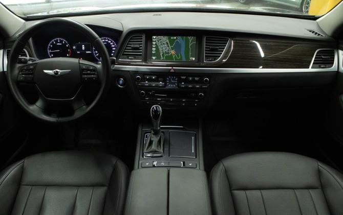 Hyundai Genesis II с пробегом 2016 года, цена 2 049 000 рублей, 102995 км, седан, Автокод Объявления