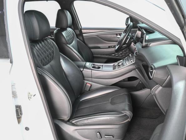 Hyundai Santa Fe IV Рестайлинг с пробегом 2021 года, цена 3 465 000 рублей, 93309 км, внедорожник, Автокод Объявления