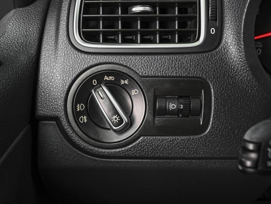 Volkswagen Polo V Рестайлинг Ставрополь  - изображение 19