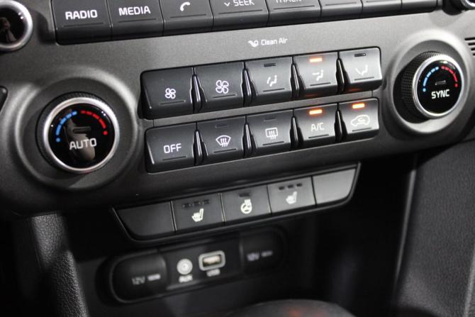 Kia Sportage IV с пробегом 2017 года, цена 1 799 000 рублей, 152000 км, внедорожник, Автокод Объявления