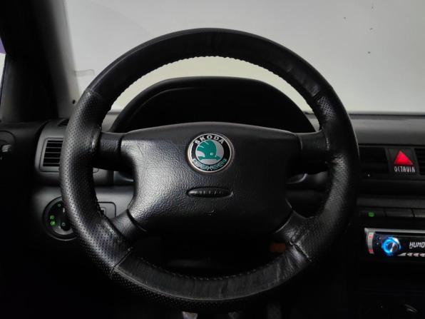 Skoda Octavia I (A4) Рестайлинг с пробегом 2007 года, цена 280 000 рублей, 301077 км, лифтбек, Автокод Объявления
