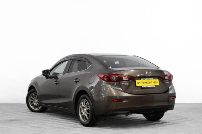 Mazda Axela III с пробегом 2015 года, цена 1 469 000 рублей, 133000 км, седан, Автокод Объявления