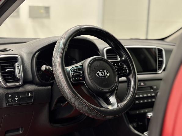Kia Sportage IV с пробегом 2018 года, цена 2 145 000 рублей, 125000 км, внедорожник, Автокод Объявления