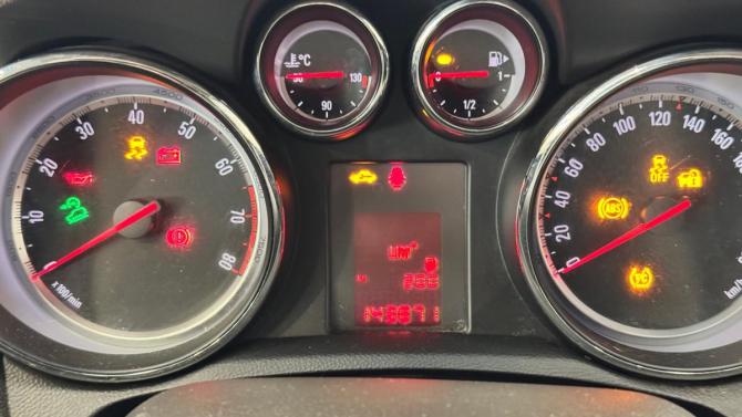 Opel Mokka I с пробегом 2014 года, цена 950 000 рублей, 143718 км, внедорожник, Автокод Объявления