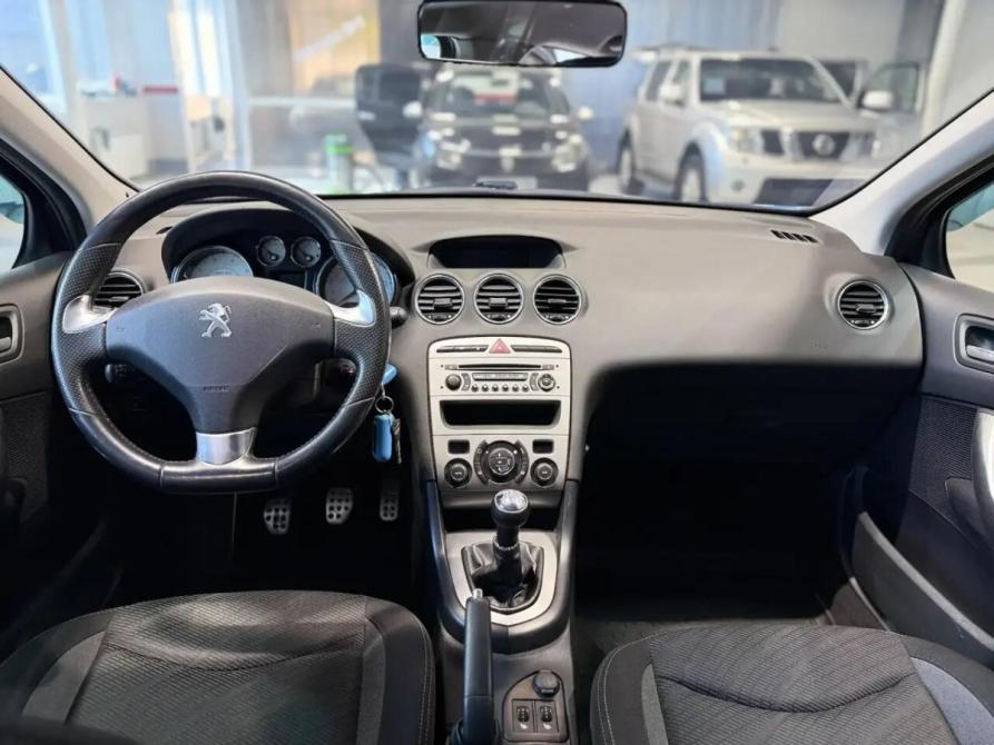 Peugeot 408 I Челябинск  - изображение 8