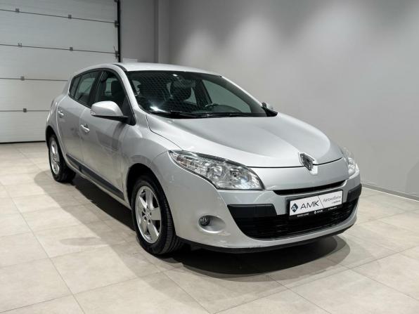 Renault Megane III с пробегом 2011 года, цена 587 320 рублей, 153803 км, хэтчбек, Автокод Объявления