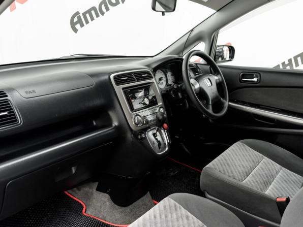 Honda Stream I Рестайлинг с пробегом 2004 года, цена 630 000 рублей, 197273 км, минивэн, Автокод Объявления