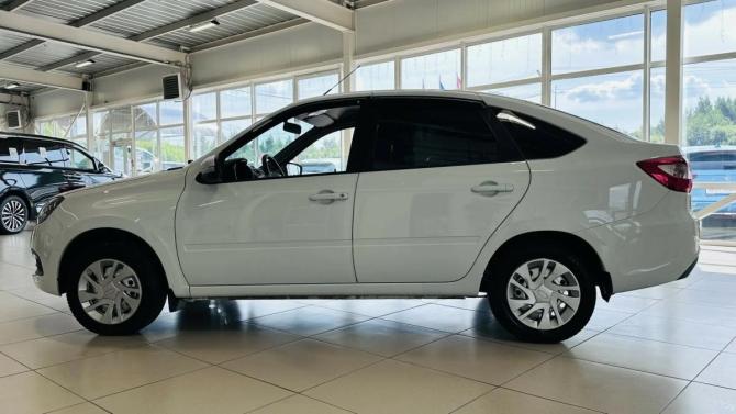 Lada (ВАЗ) Granta I Рестайлинг с пробегом 2024 года, цена 798 000 рублей, 25000 км, лифтбек, Автокод Объявления