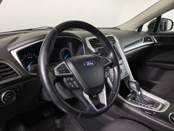 Ford Mondeo V с пробегом 2017 года, цена 1 660 000 рублей, 128933 км, седан, Автокод Объявления