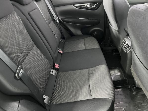 Nissan Qashqai II с пробегом 2018 года, цена 1 890 000 рублей, 107700 км, внедорожник, Автокод Объявления
