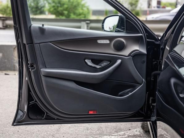 Mercedes-Benz E-Класс V (W213 S213 C238) с пробегом 2016 года, цена 2 758 000 рублей, 102091 км, седан, Автокод Объявления