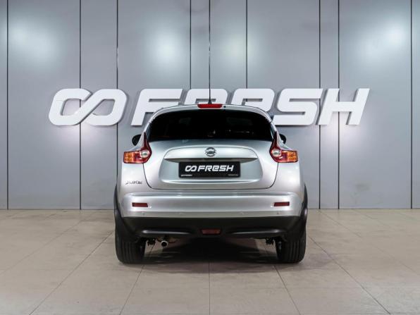 Nissan Juke I с пробегом 2013 года, цена 1 099 000 рублей, 170601 км, внедорожник, Автокод Объявления