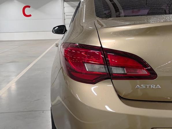 Opel Astra J Рестайлинг с пробегом 2012 года, цена 759 000 рублей, 226576 км, седан, Автокод Объявления