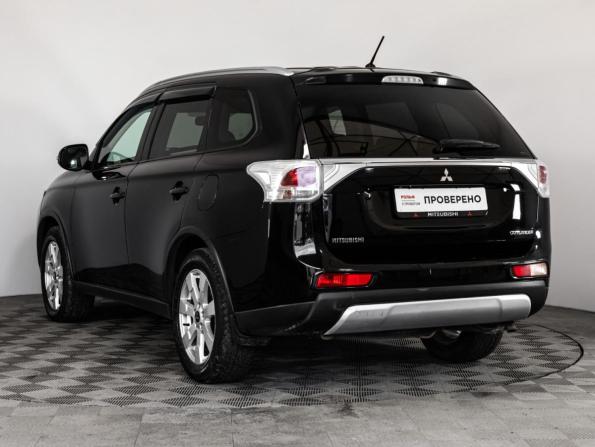 Mitsubishi Outlander III Рестайлинг с пробегом 2014 года, цена 1 249 000 рублей, 211809 км, внедорожник, Автокод Объявления
