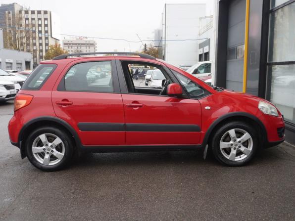 Suzuki SX4 I (Classic) Рестайлинг с пробегом 2011 года, цена 940 000 рублей, 103110 км, хэтчбек, Автокод Объявления