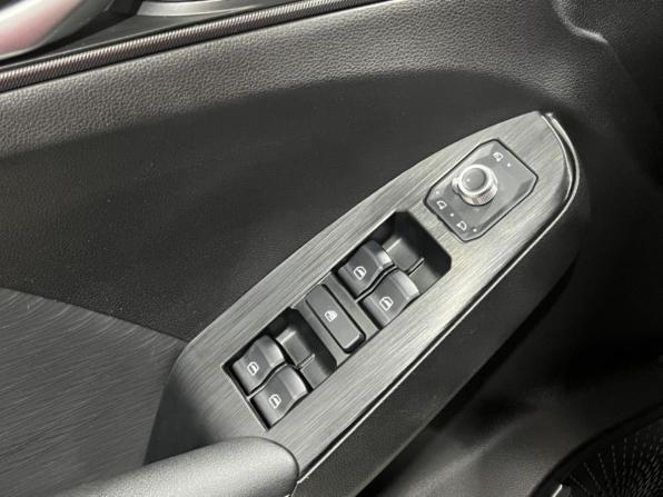 Haval Jolion I с пробегом 2023 года, цена 1 715 000 рублей, 41902 км, внедорожник, Автокод Объявления
