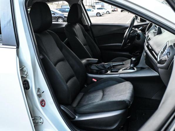 Mazda 3 III (BM) с пробегом 2014 года, цена 1 499 000 рублей, 74268 км, седан, Автокод Объявления