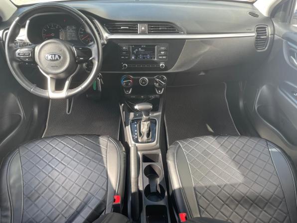 Kia Rio IV Рестайлинг с пробегом 2020 года, цена 1 538 400 рублей, 75342 км, седан, Автокод Объявления