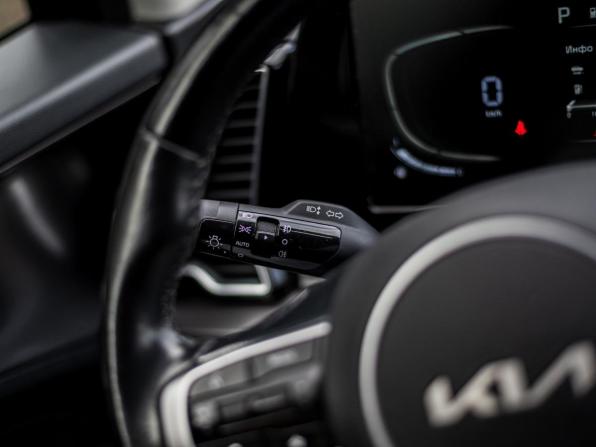 Kia Sportage V с пробегом 2022 года, цена 3 050 000 рублей, 133264 км, внедорожник, Автокод Объявления