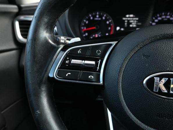 Kia Optima IV Рестайлинг с пробегом 2019 года, цена 1 949 000 рублей, 94047 км, седан, Автокод Объявления