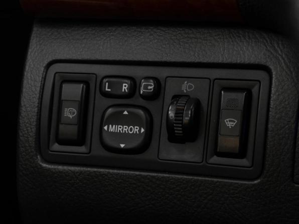 Toyota Avensis II Рестайлинг с пробегом 2006 года, цена 799 000 рублей, 264084 км, седан, Автокод Объявления