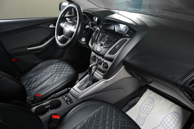 Ford Focus III с пробегом 2014 года, цена 789 000 рублей, 247900 км, хэтчбек, Автокод Объявления