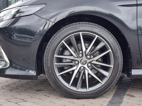 Toyota Camry VIII (XV70) Рестайлинг с пробегом 2023 года, цена 3 960 000 рублей, 20824 км, седан, Автокод Объявления