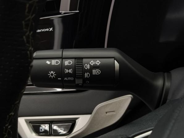 Lexus RX V с пробегом 2022 года, цена 8 480 000 рублей, 15529 км, внедорожник, Автокод Объявления