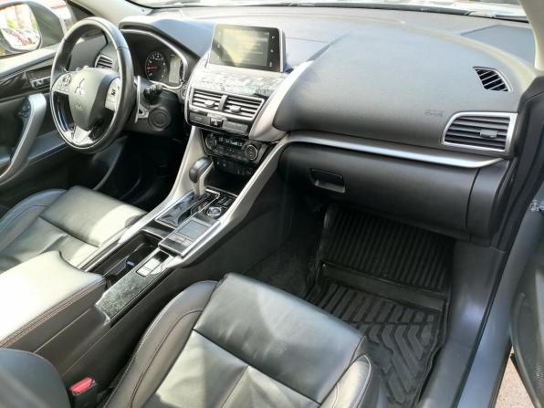 Mitsubishi Eclipse Cross I с пробегом 2018 года, цена 1 649 000 рублей, 172000 км, внедорожник, Автокод Объявления