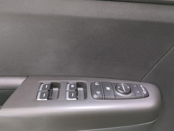 Kia Sportage IV Рестайлинг с пробегом 2018 года, цена 1 770 000 рублей, 149590 км, внедорожник, Автокод Объявления
