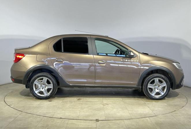 Renault Logan II Рестайлинг с пробегом 2020 года, цена 1 170 000 рублей, 76689 км, седан, Автокод Объявления