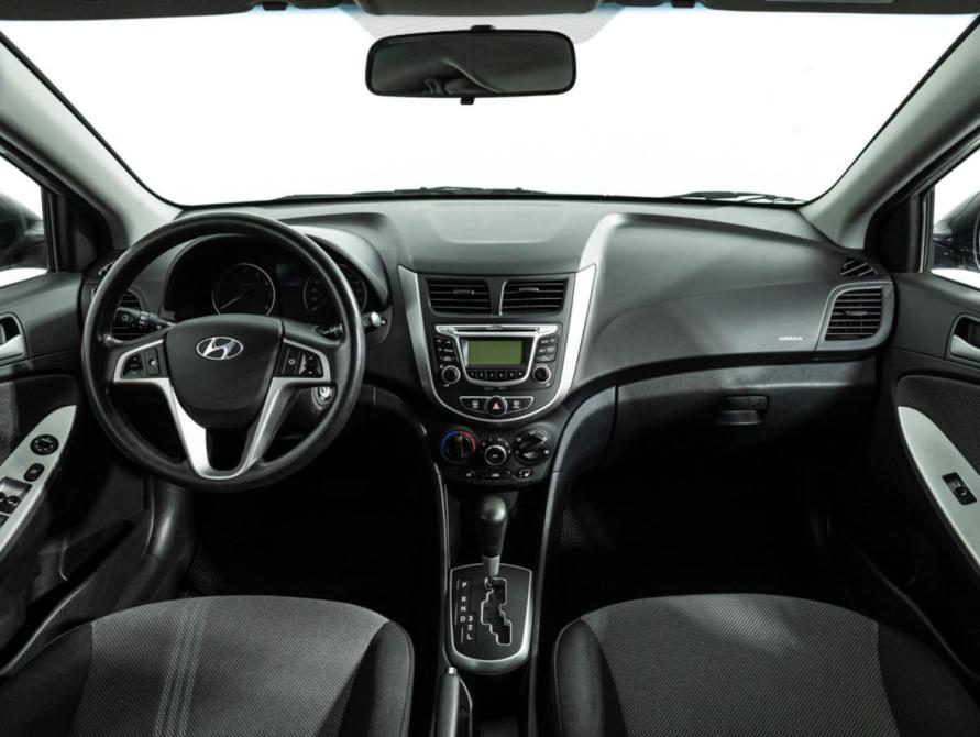Hyundai Solaris I Санкт-Петербург  - изображение 14