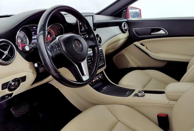 Mercedes-Benz CLA I (C117 X117) с пробегом 2013 года, цена 1 370 000 рублей, 185127 км, седан, Автокод Объявления