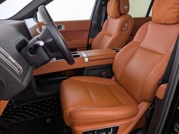 Li Auto (Lixiang) L9 I с пробегом 2023 года, цена 6 900 000 рублей, 21556 км, внедорожник, Автокод Объявления