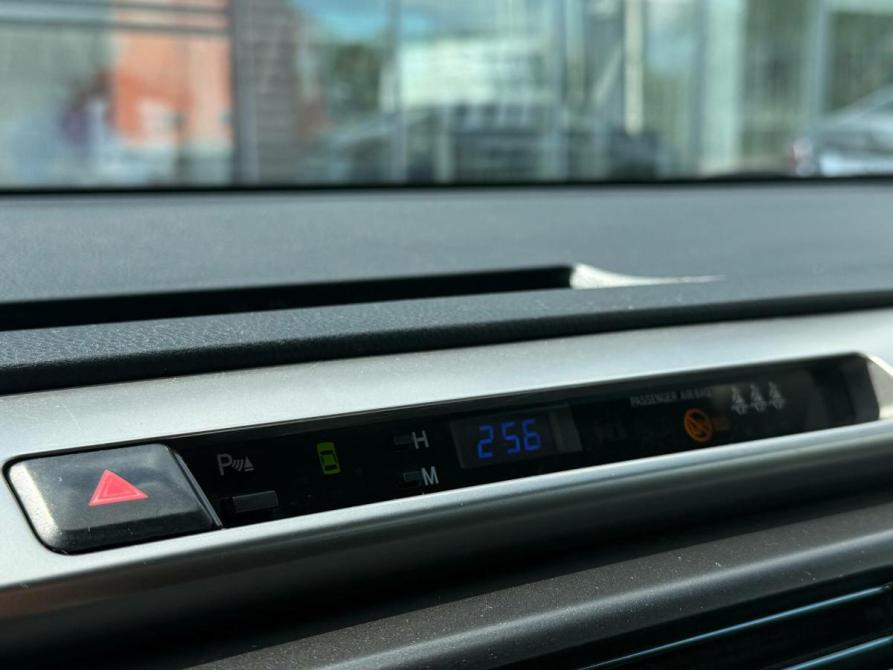 Toyota RAV4 IV (XA40) Омск  - изображение 24