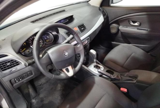 Renault Fluence I с пробегом 2012 года, цена 830 000 рублей, 172334 км, седан, Автокод Объявления