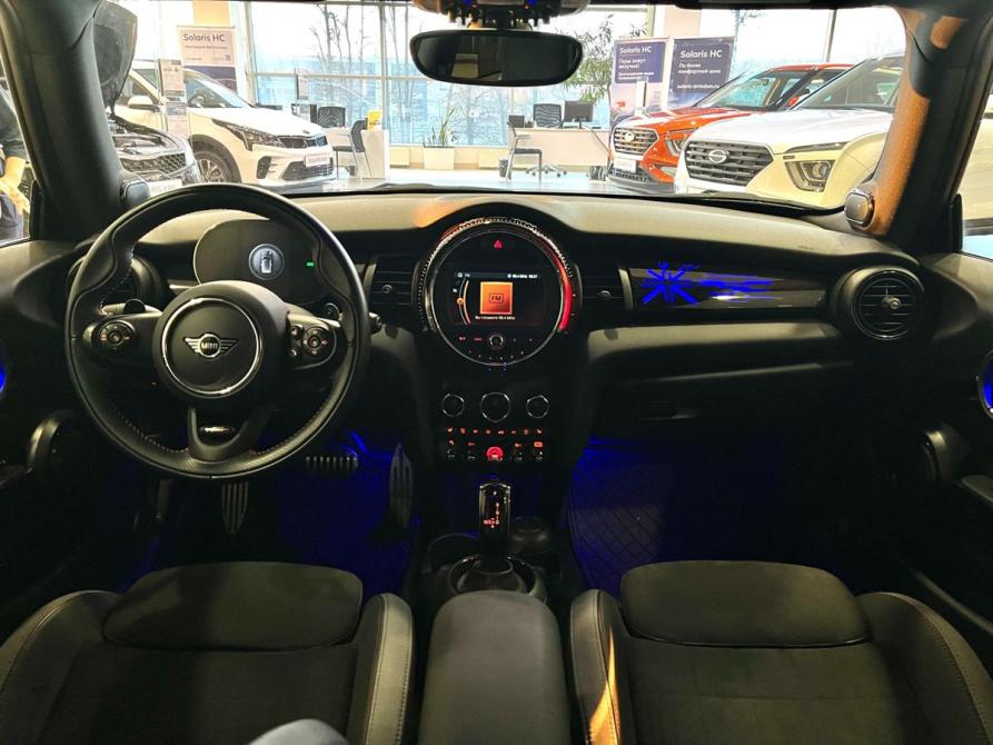 Mini Hatch III (F55/F56) Рестайлинг Москва  - изображение 7