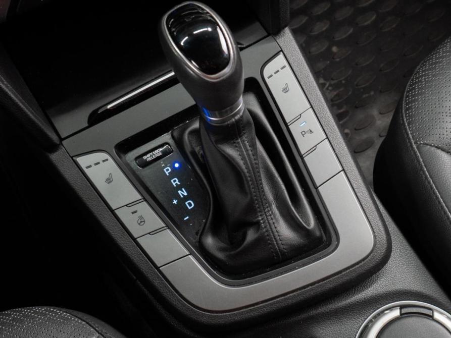 Hyundai Elantra VI (AD) Тюмень  - изображение 17